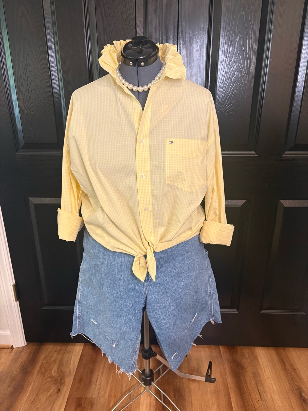 Recycled women’s yellow/white gingham ruffle collar blouse